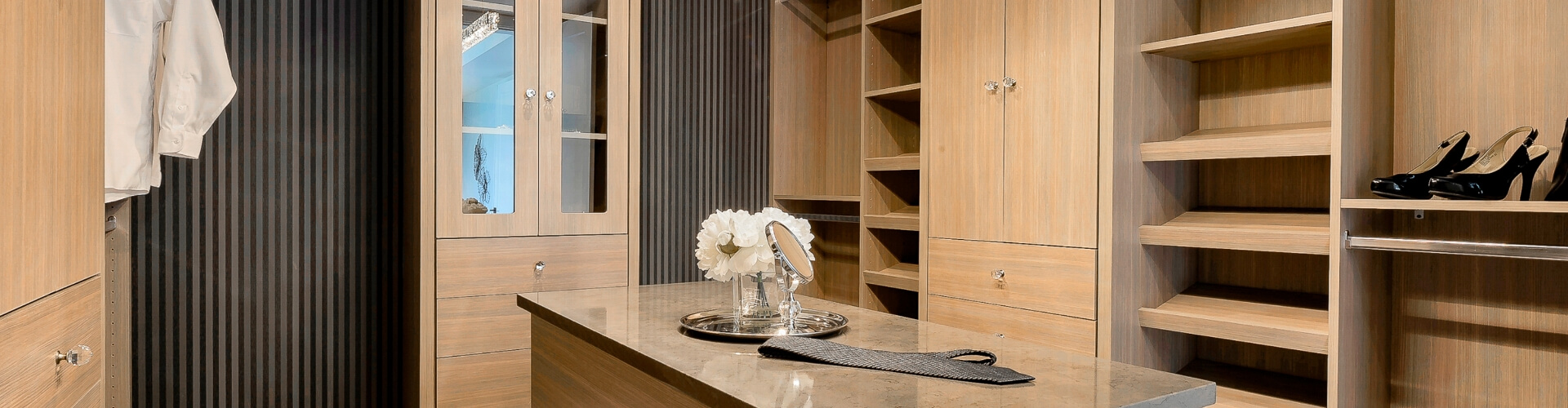 built in robes banner